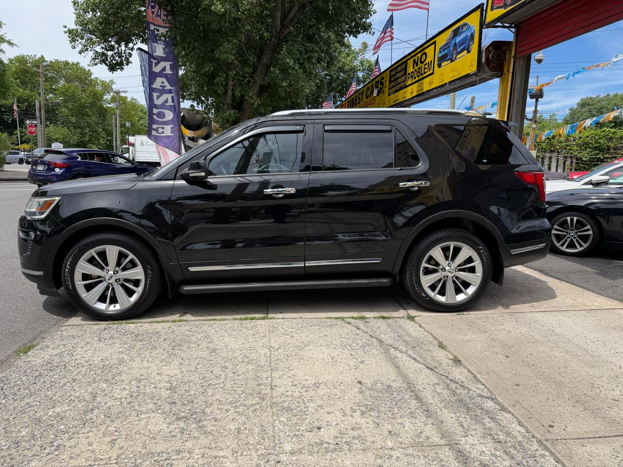 Ford Explorer Limited 4WD 2019