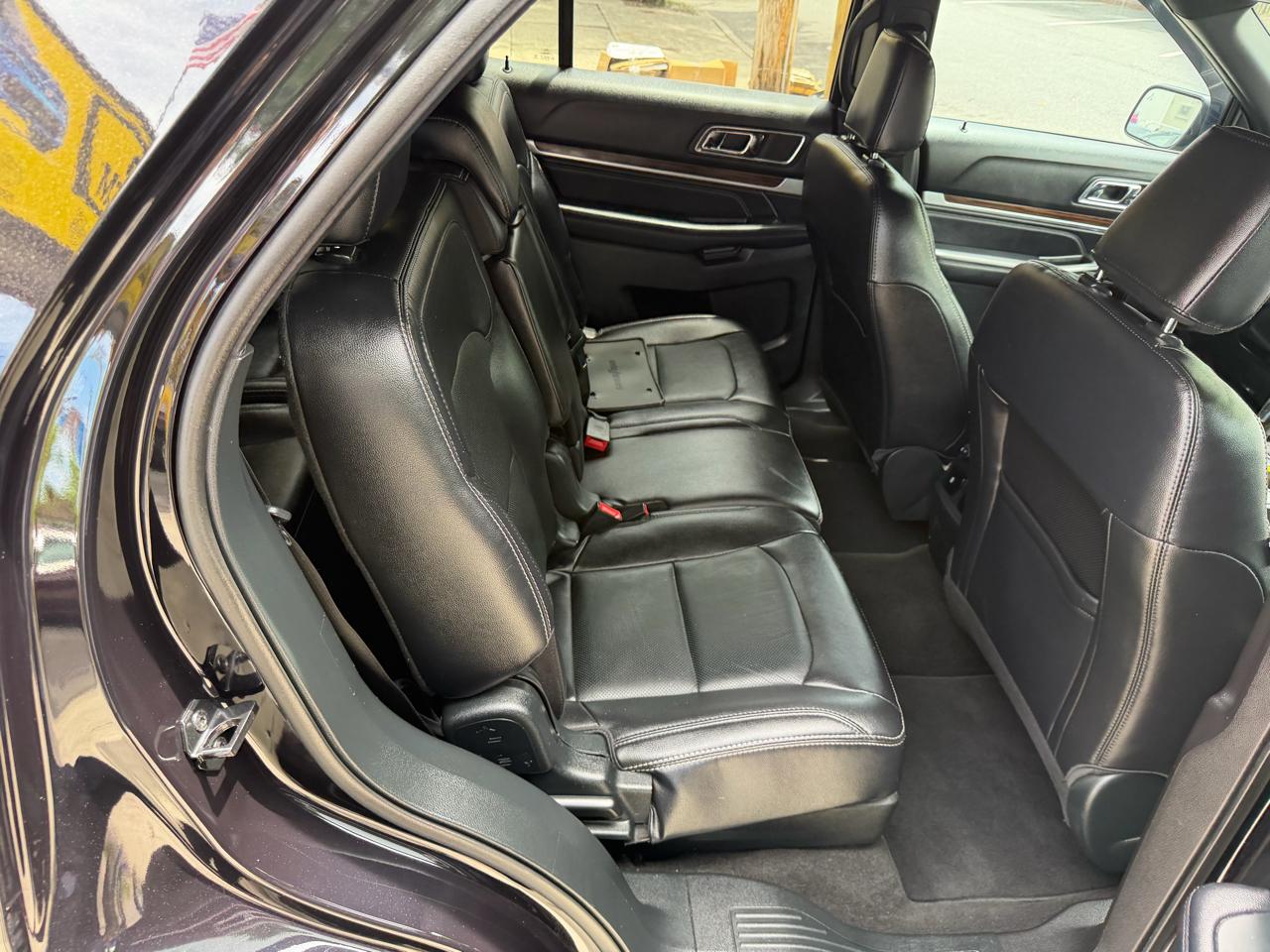Ford Explorer Limited 4WD 2019