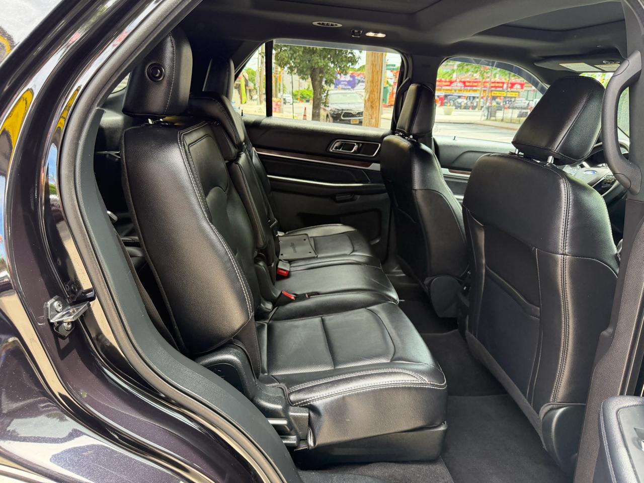 Ford Explorer Limited 4WD 2019