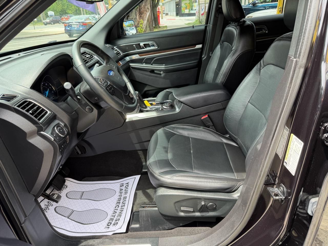 Ford Explorer Limited 4WD 2019