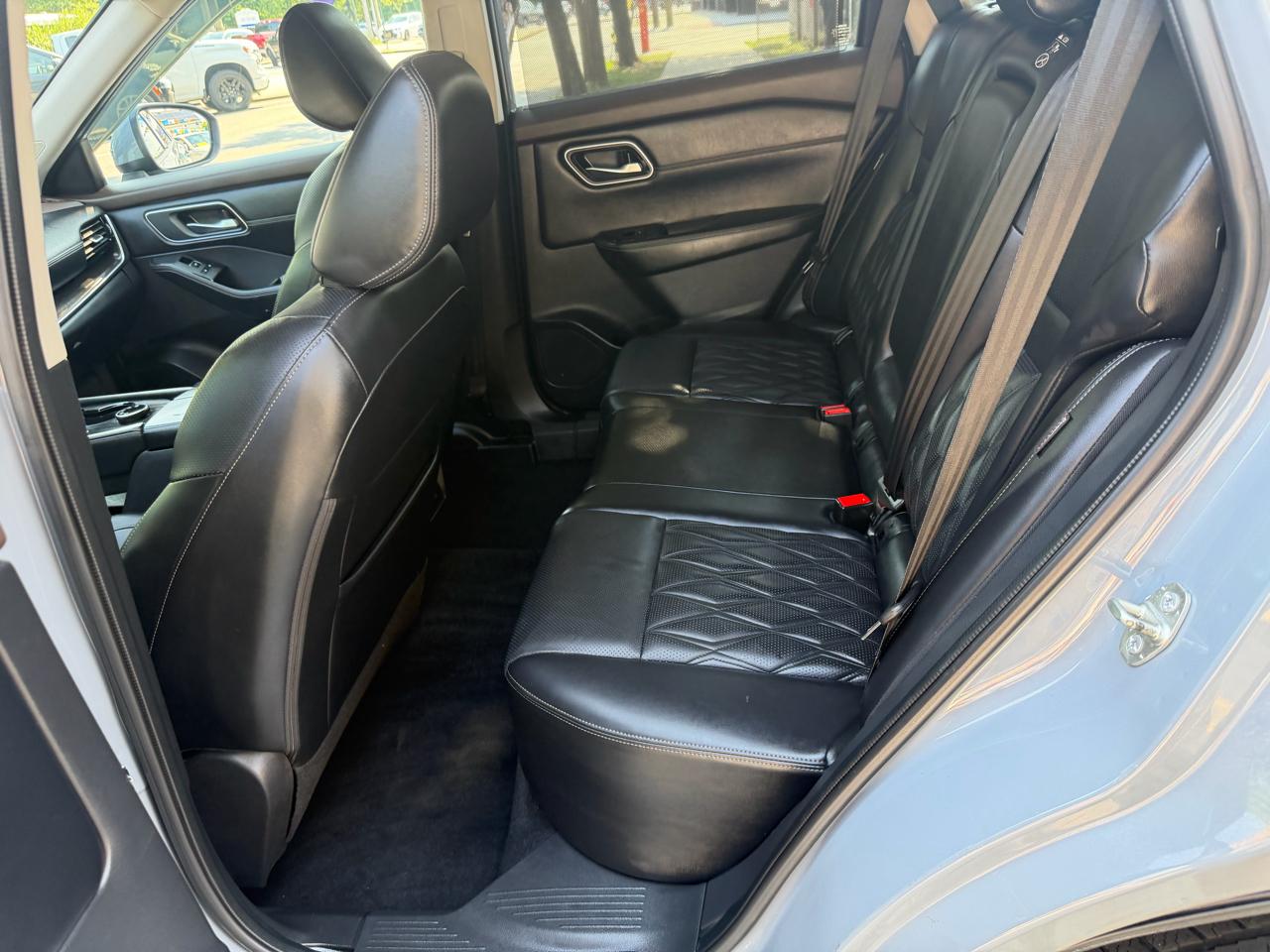 Nissan Rogue Platinum AWD 2023