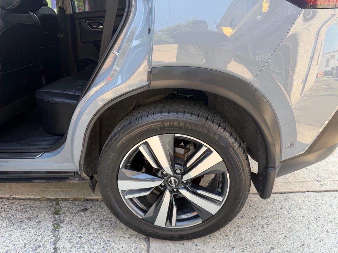 Nissan Rogue Platinum AWD 2023
