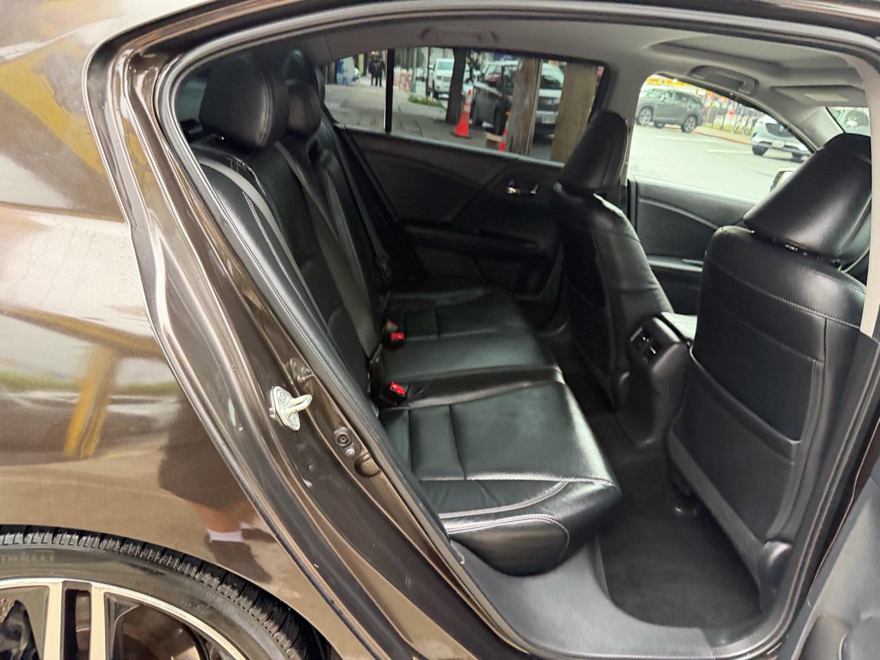 Honda Accord EX-L Sedan CVT 2016