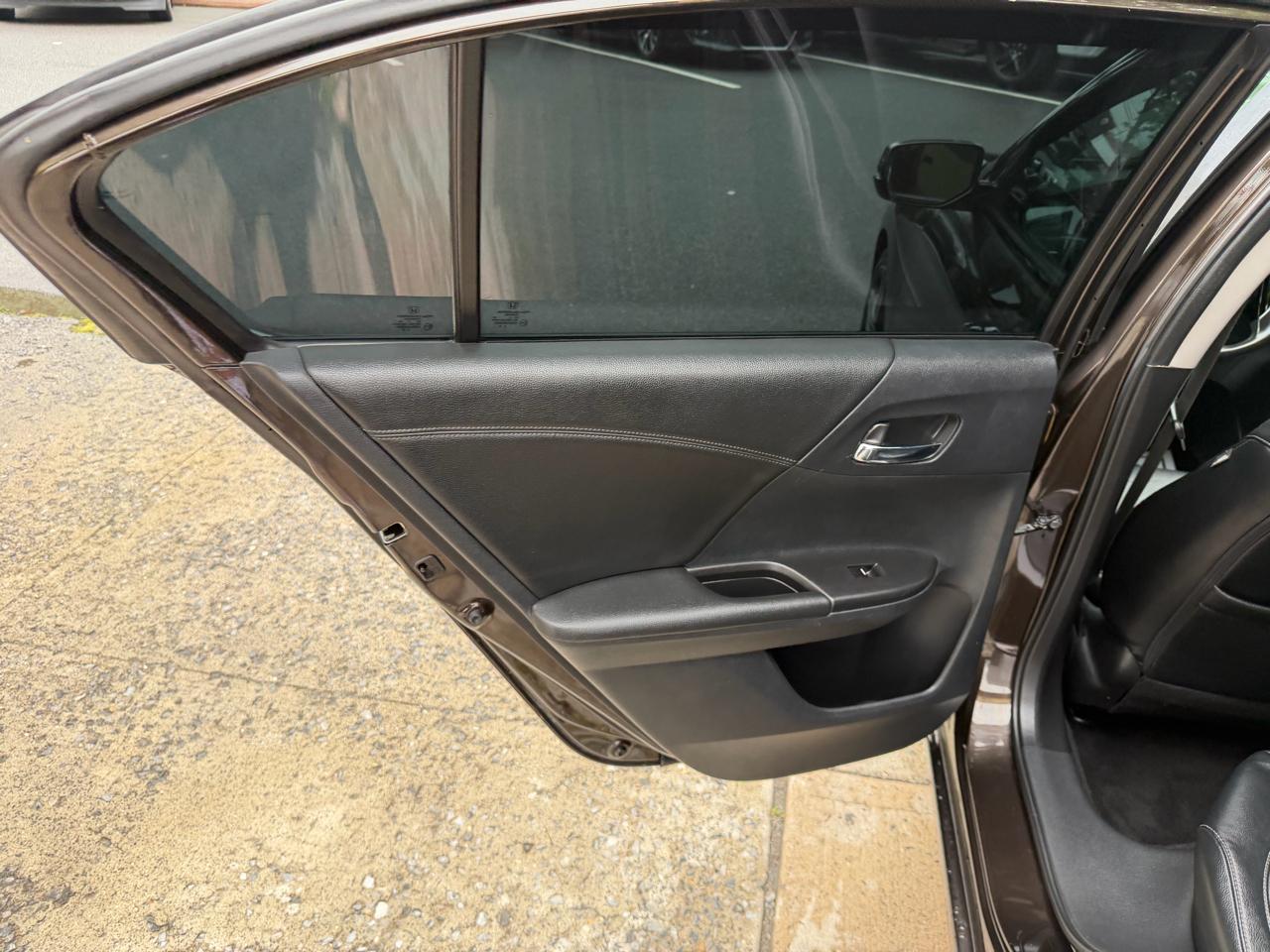 Honda Accord EX-L Sedan CVT 2016