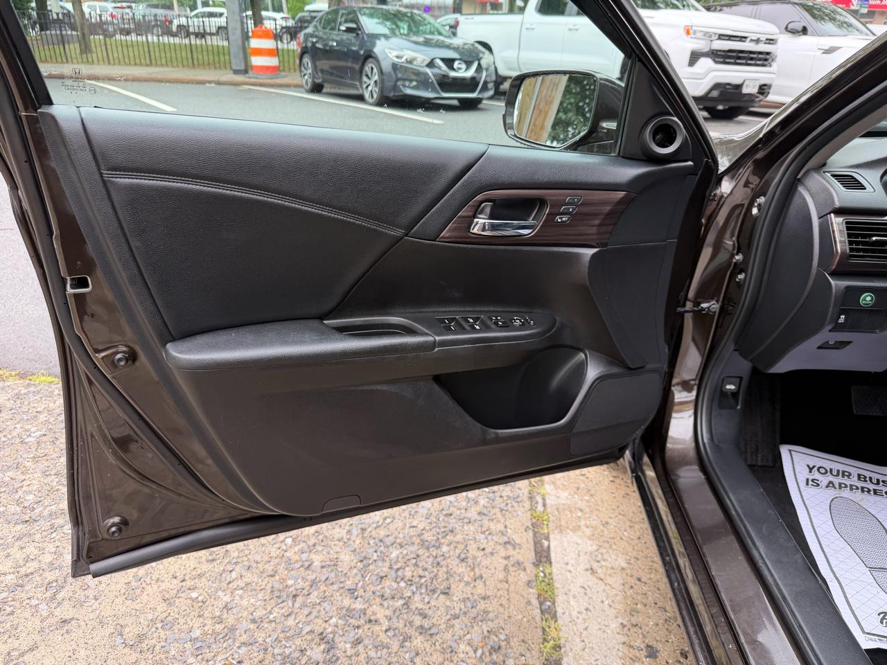 Honda Accord EX-L Sedan CVT 2016