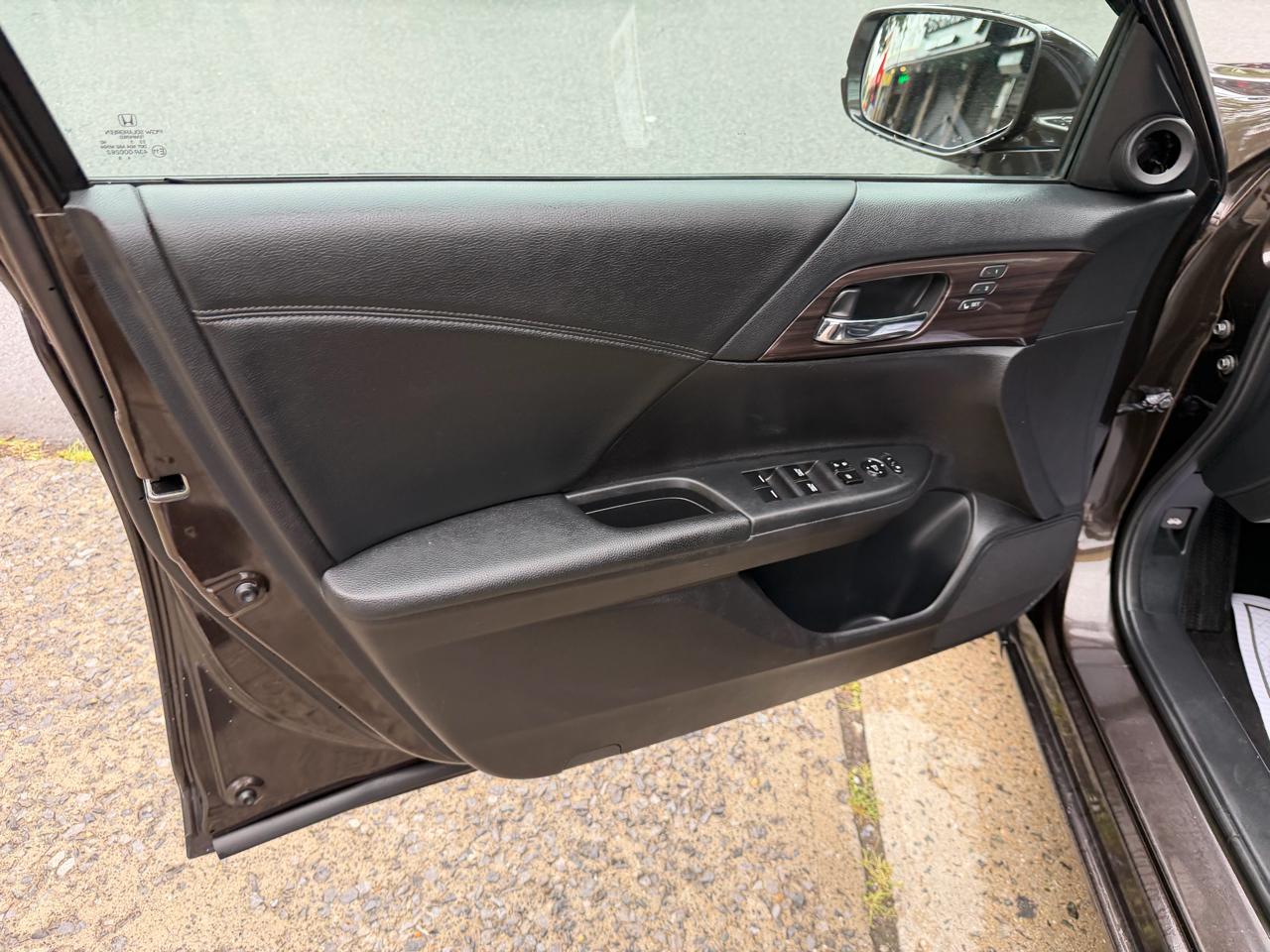 Honda Accord EX-L Sedan CVT 2016
