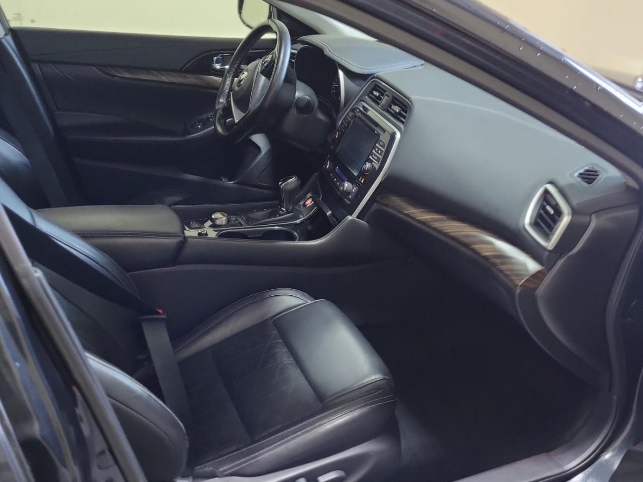 Nissan Maxima Platinum 2016