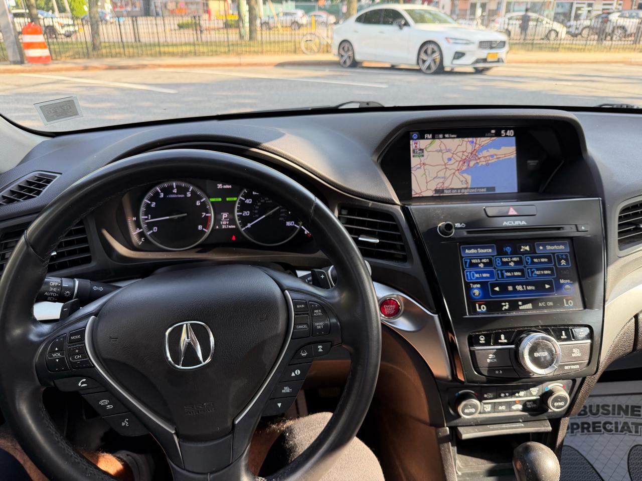 Acura ILX 8-Spd AT w/ Premium Package 2016