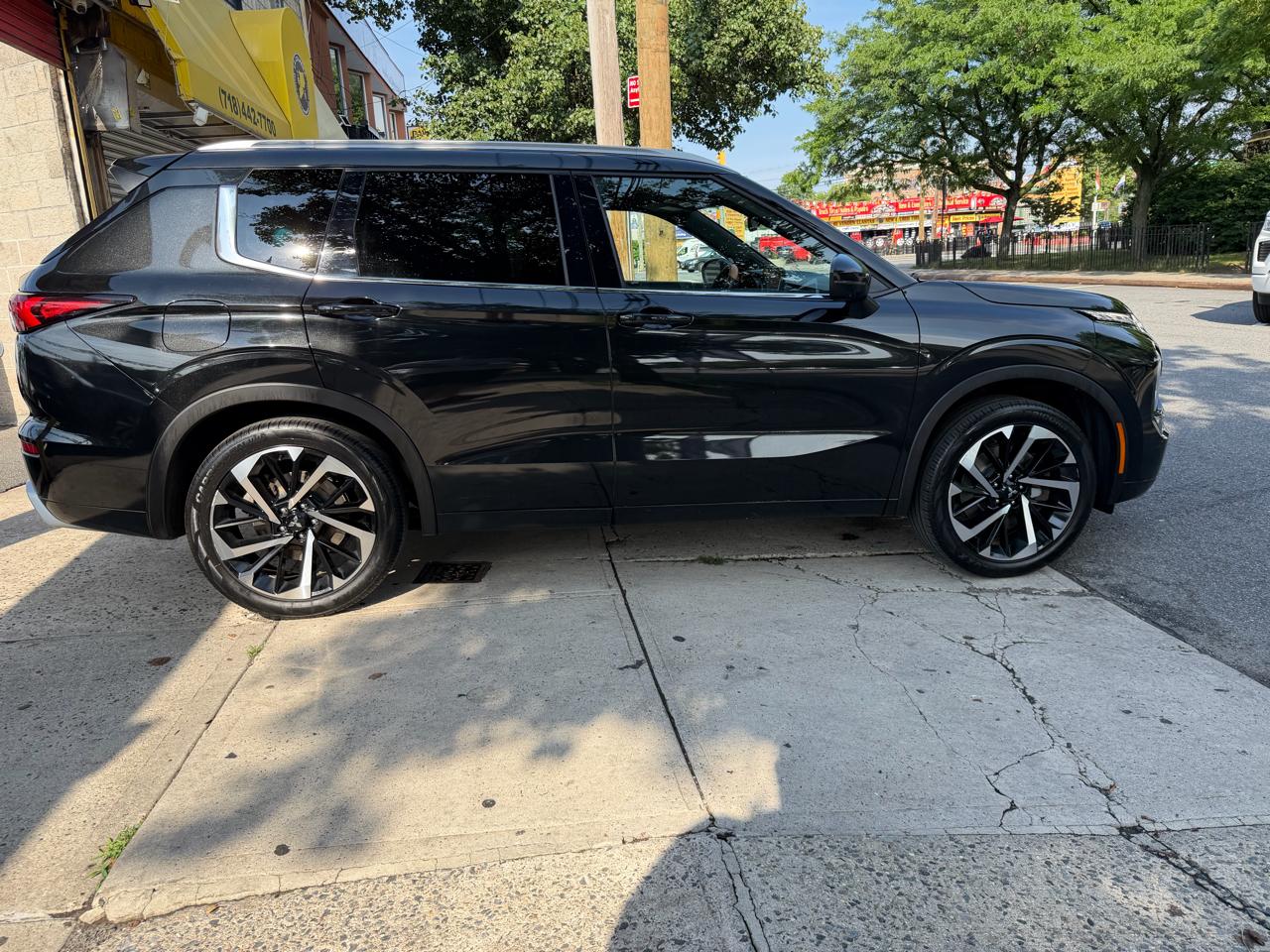 Mitsubishi Outlander SEL 4WD 2022