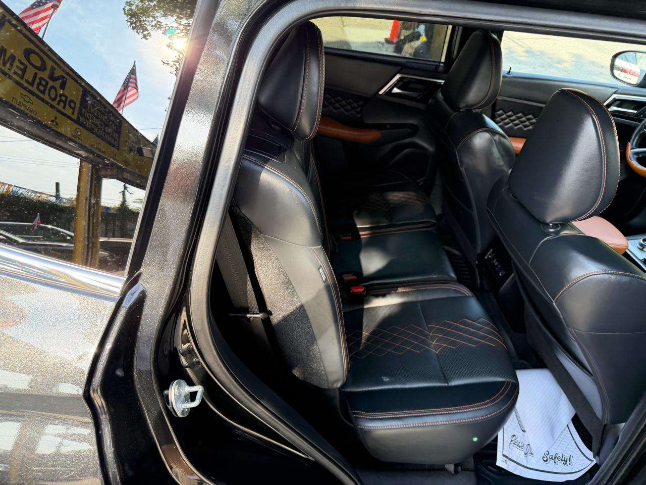 Mitsubishi Outlander SEL 4WD 2022