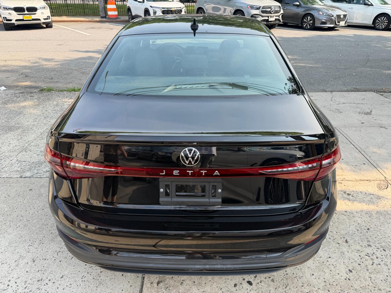 Volkswagen Jetta Sport 2025