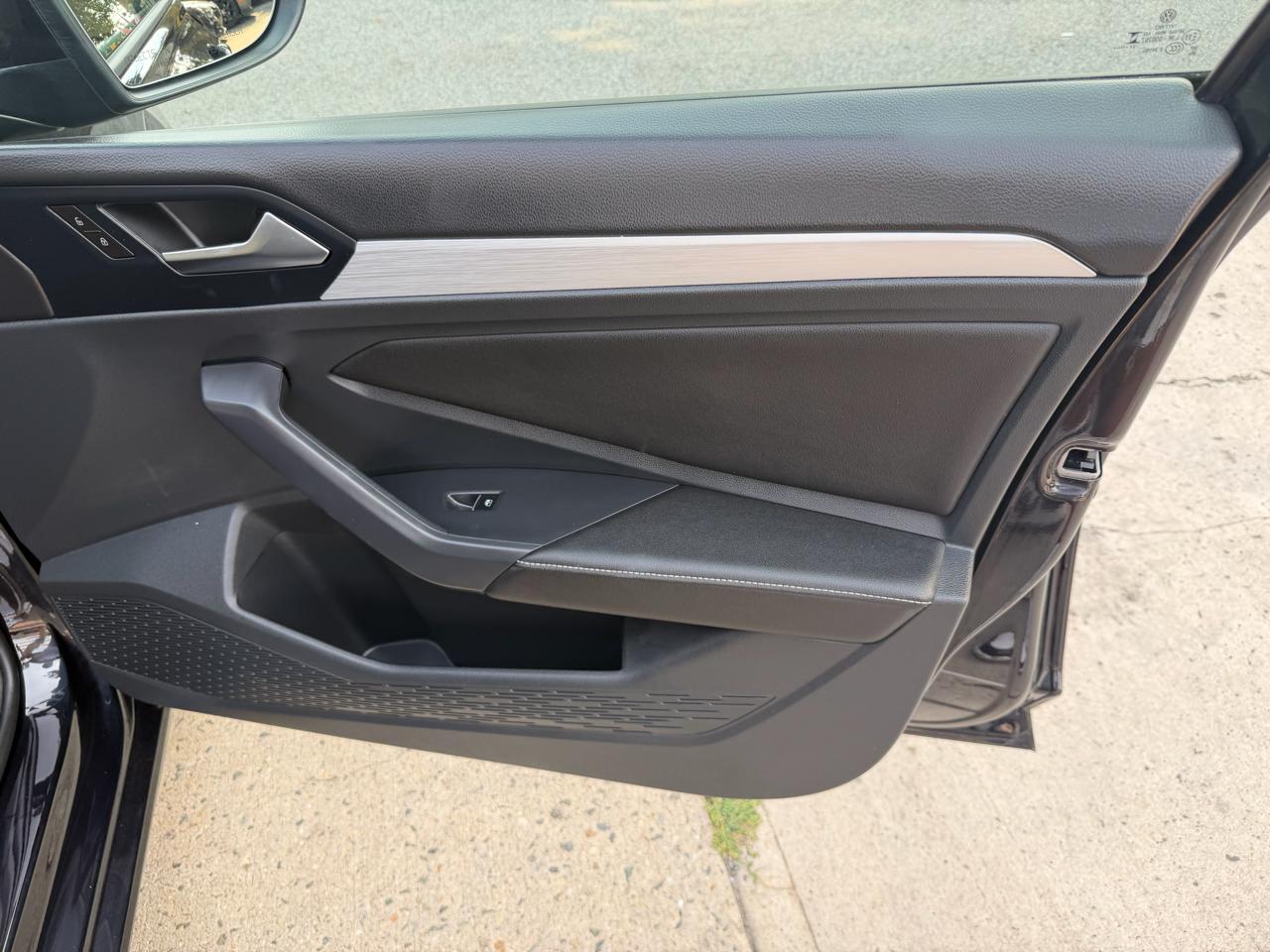 Volkswagen Jetta Sport 2025
