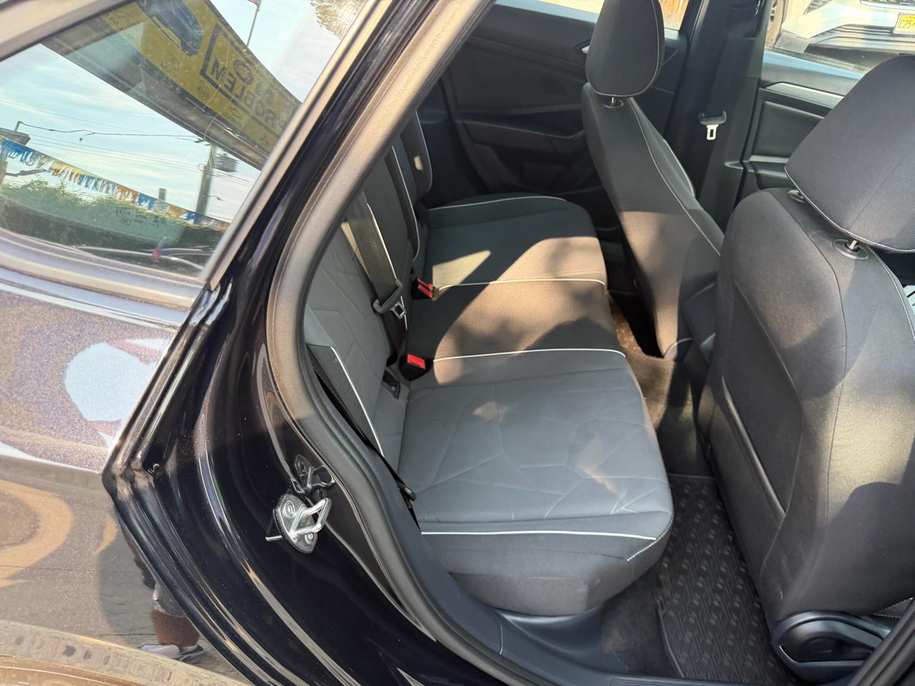 Volkswagen Jetta Sport 2025