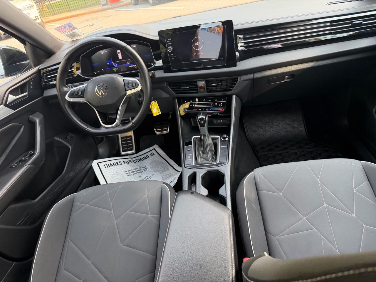 Volkswagen Jetta Sport 2025
