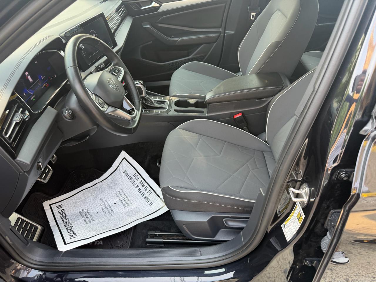 Volkswagen Jetta Sport 2025