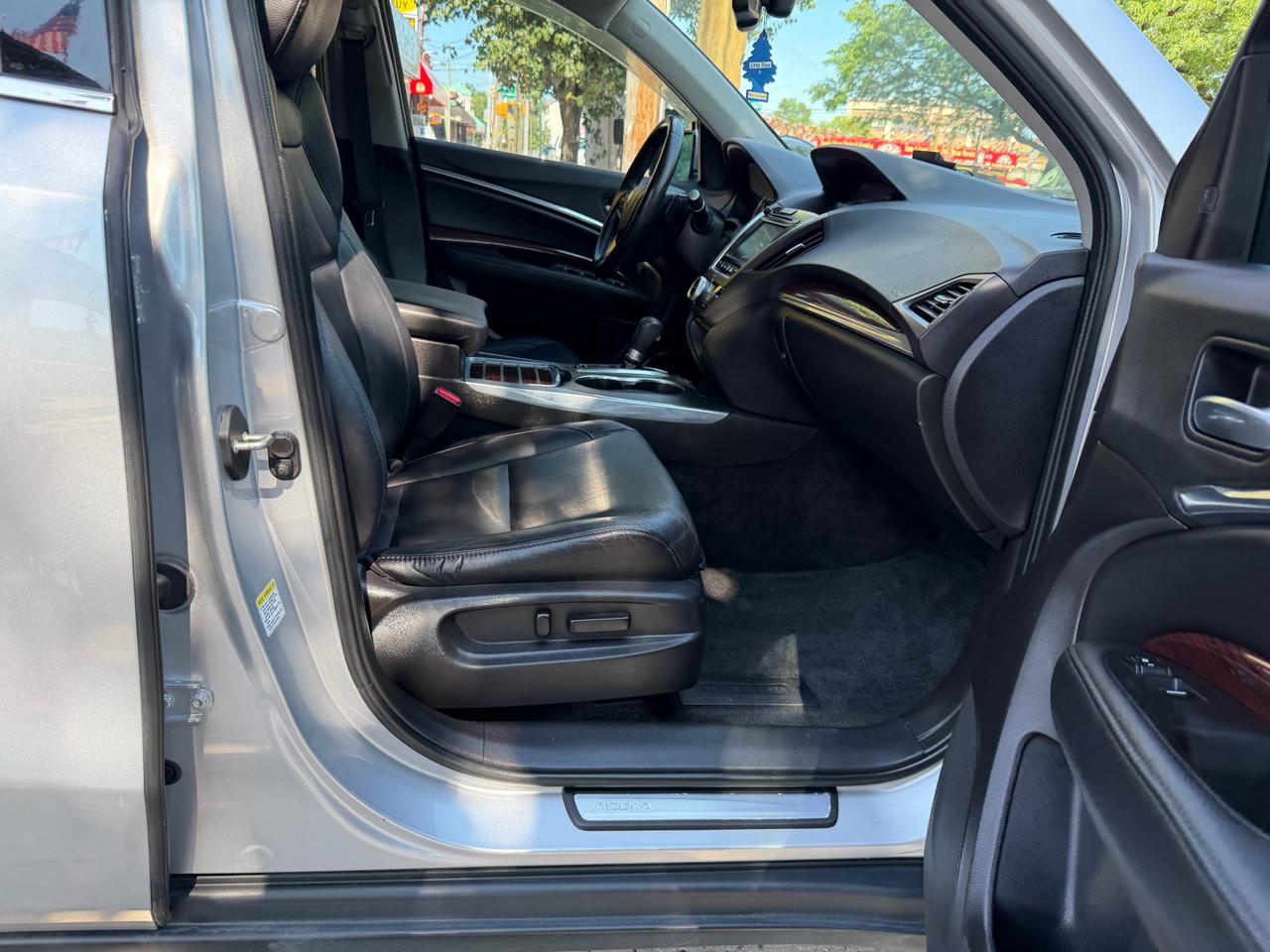 Acura MDX SH-AWD 6-Spd AT w/Tech Package 2015