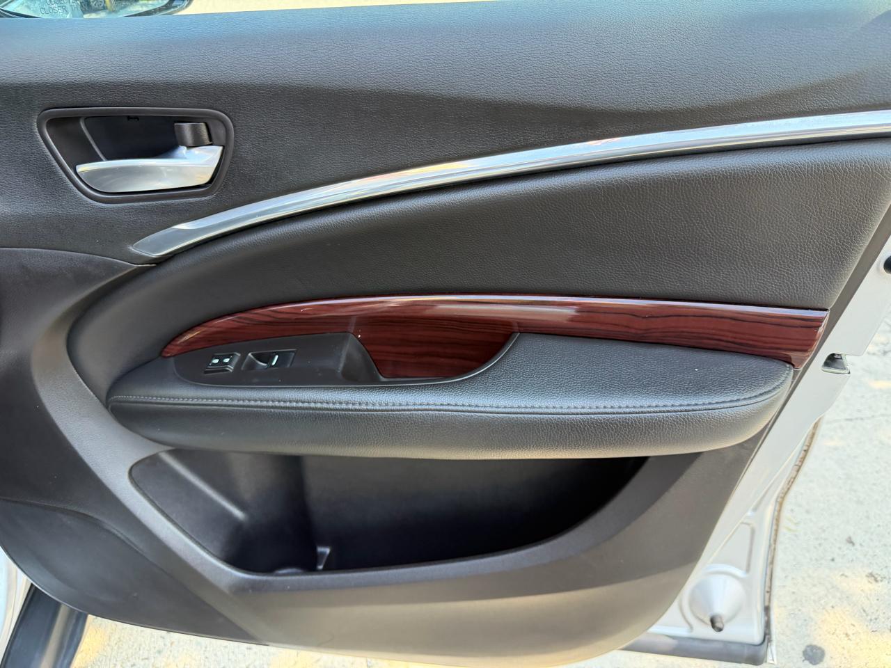 Acura MDX SH-AWD 6-Spd AT w/Tech Package 2015