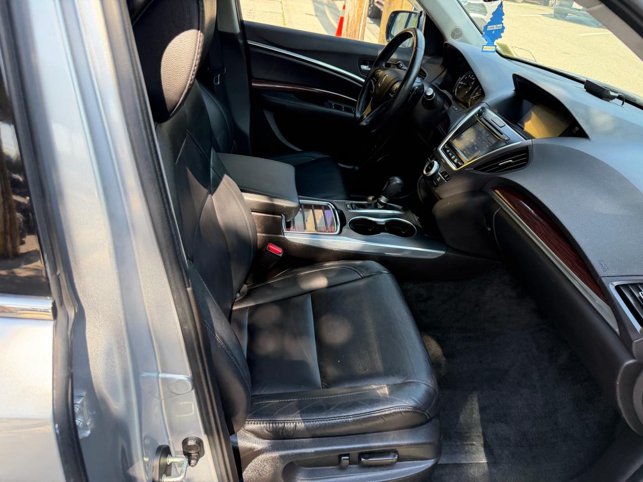 Acura MDX SH-AWD 6-Spd AT w/Tech Package 2015