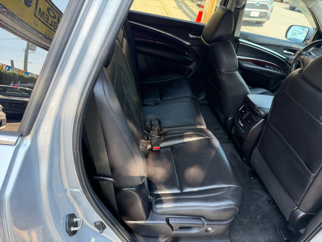 Acura MDX SH-AWD 6-Spd AT w/Tech Package 2015