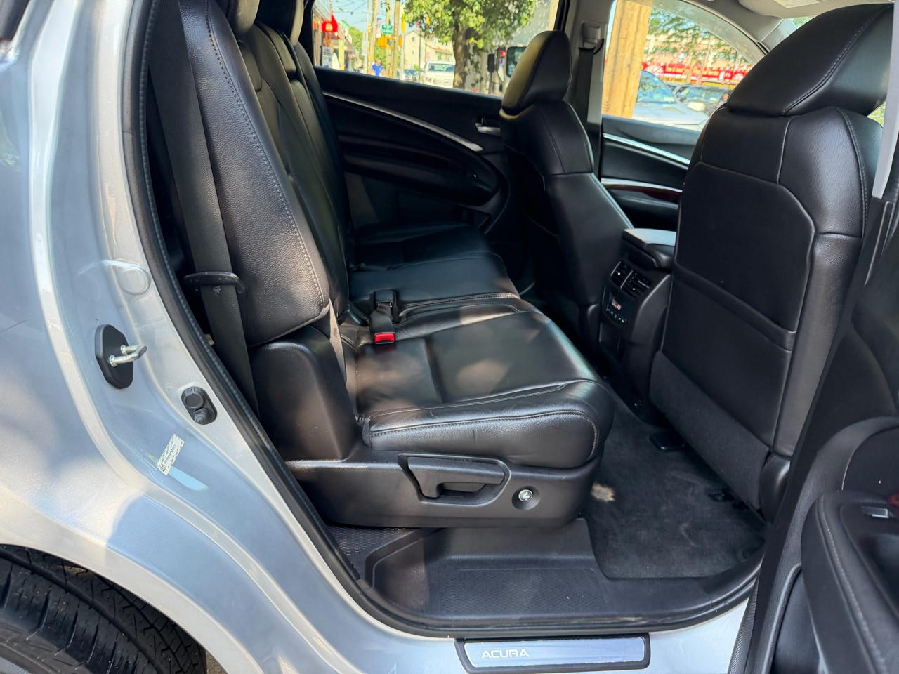 Acura MDX SH-AWD 6-Spd AT w/Tech Package 2015