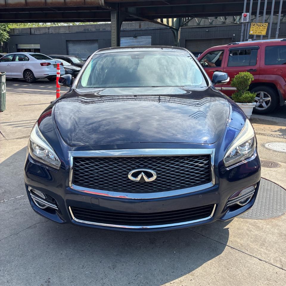 Infiniti Q70 3.7 AWD 2017