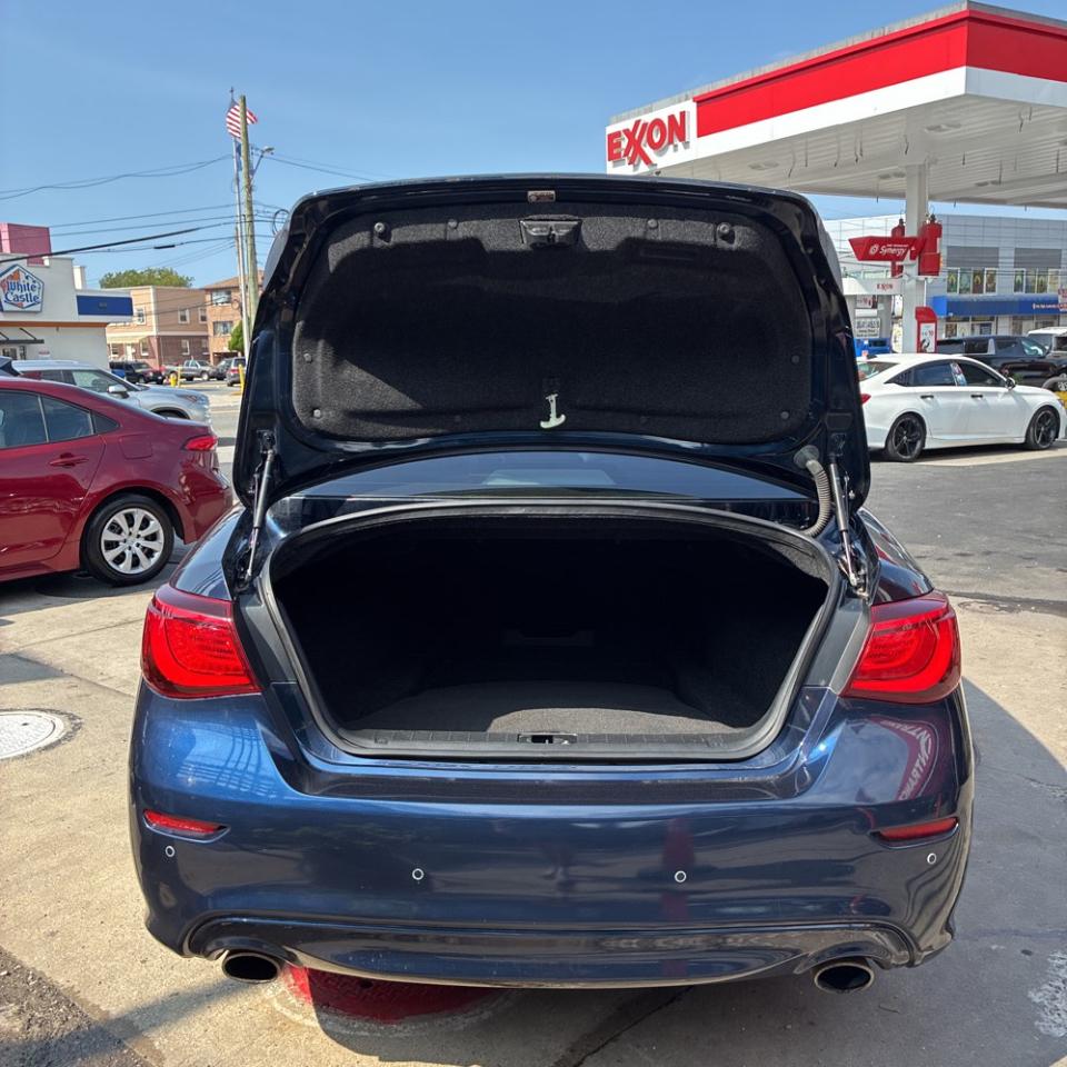 Infiniti Q70 3.7 AWD 2017