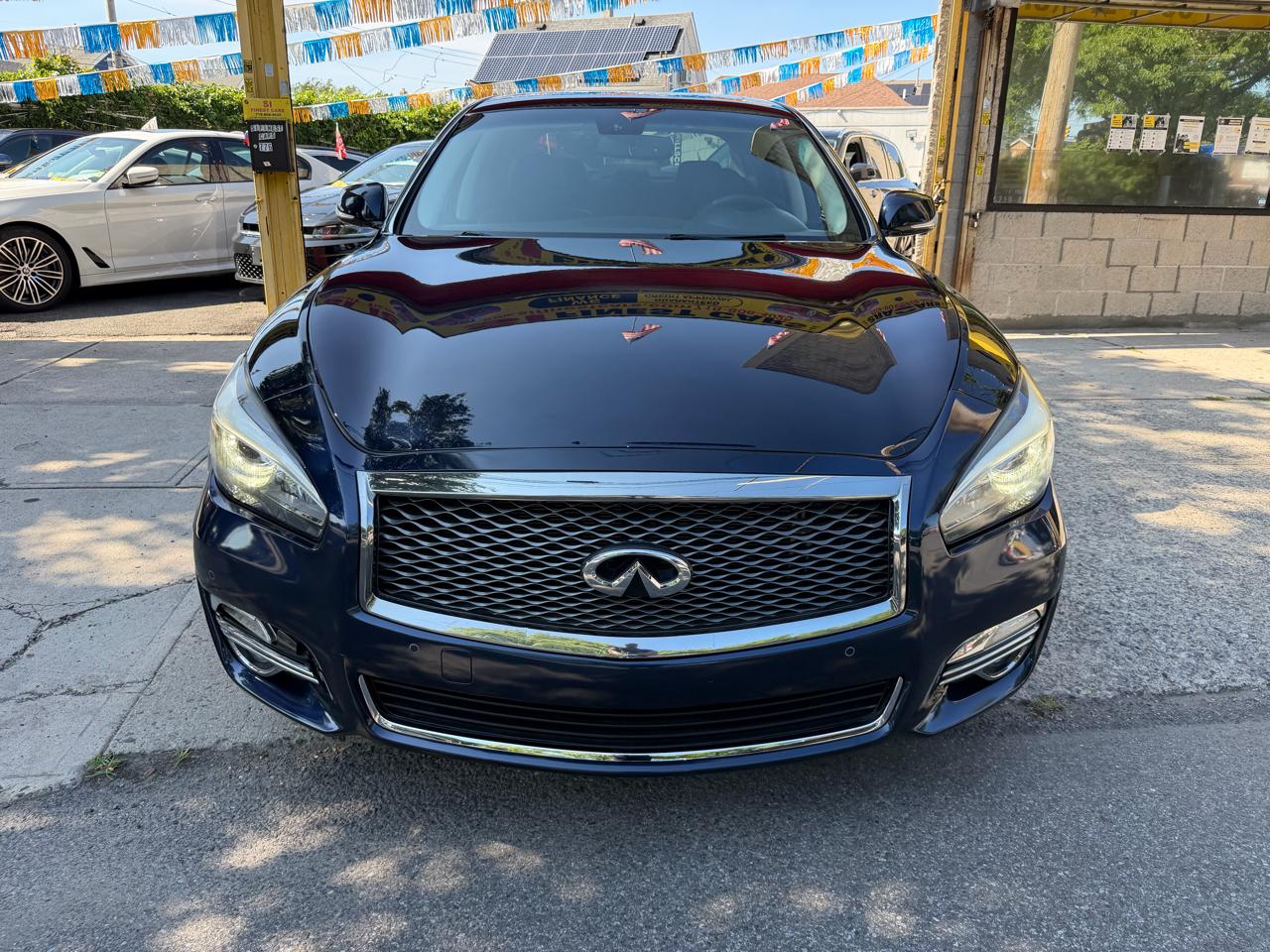 Infiniti Q70 3.7 AWD 2017