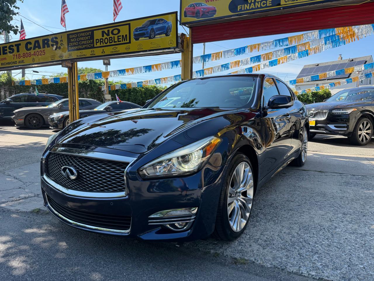 Infiniti Q70 3.7 AWD 2017