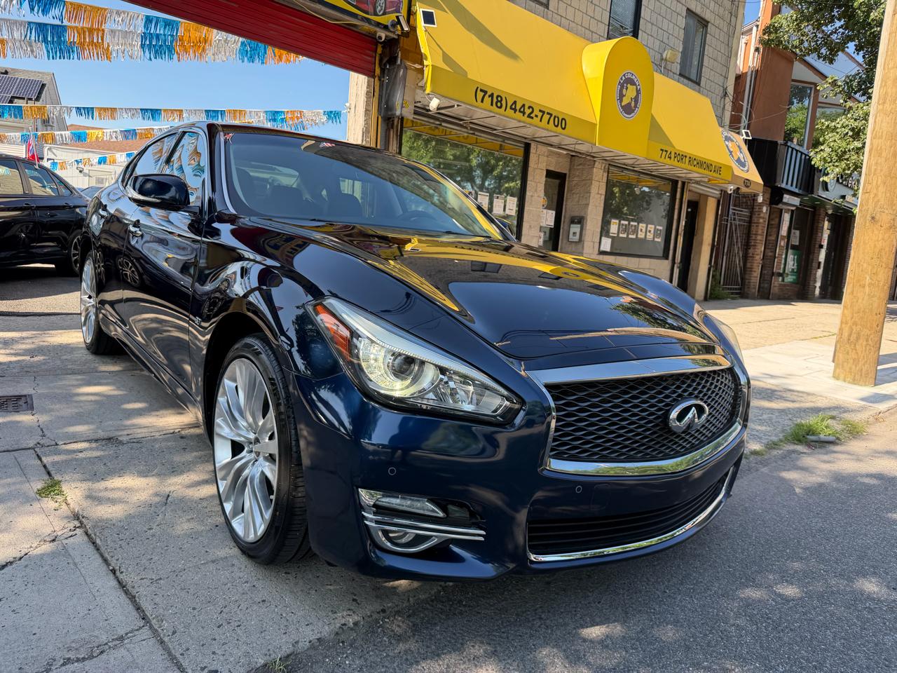 Infiniti Q70 3.7 AWD 2017