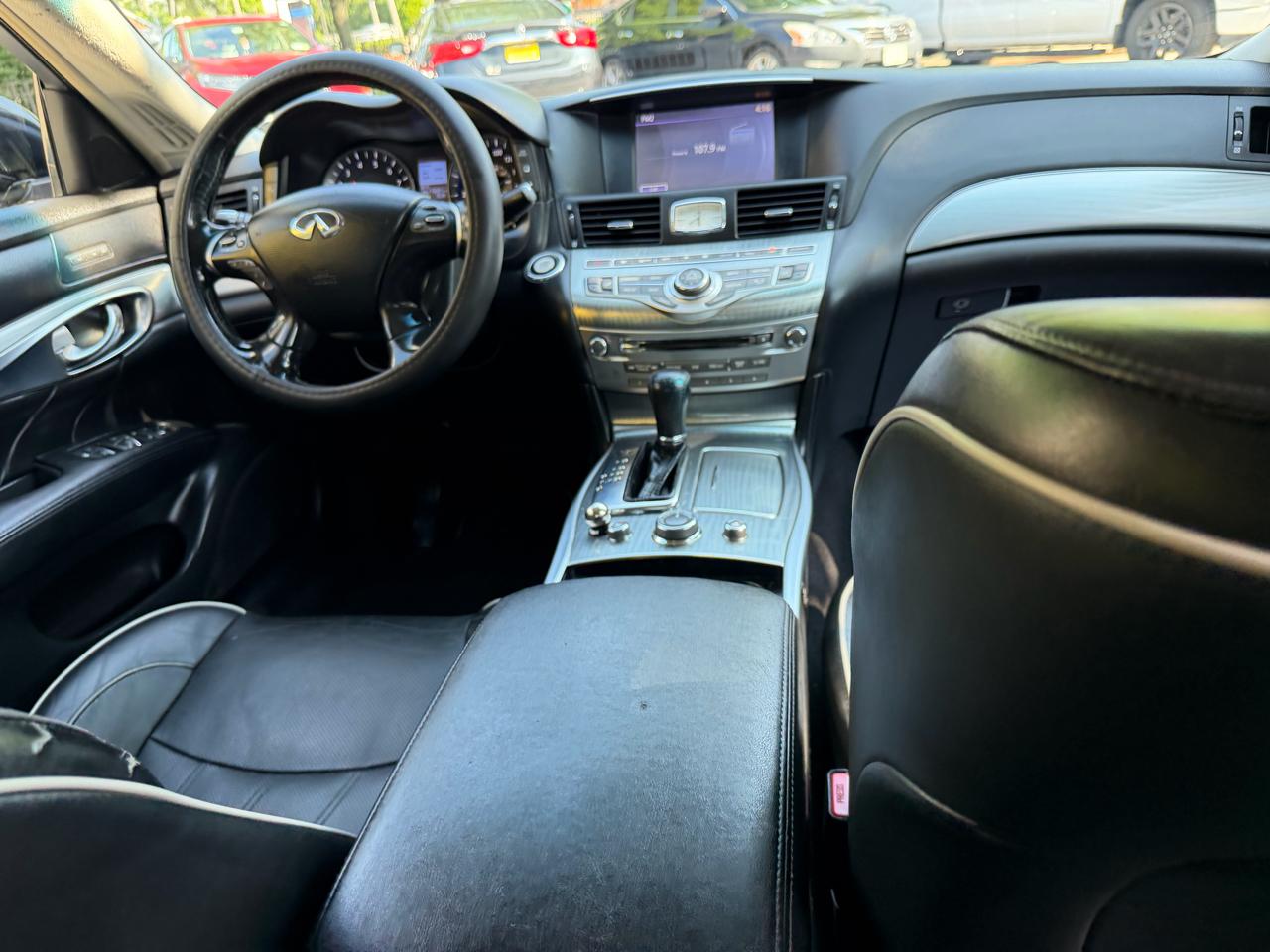 Infiniti Q70 3.7 AWD 2017