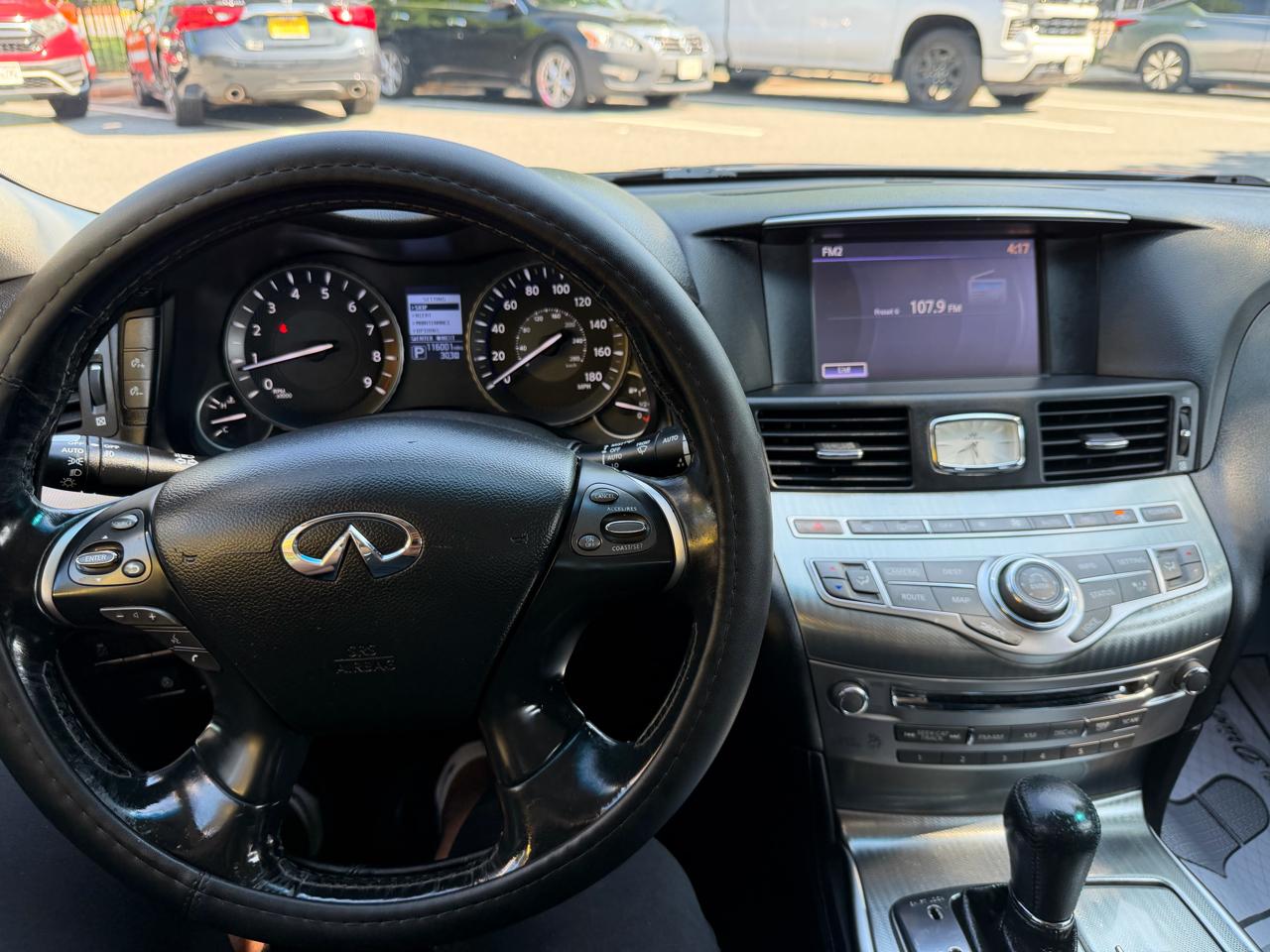 Infiniti Q70 3.7 AWD 2017