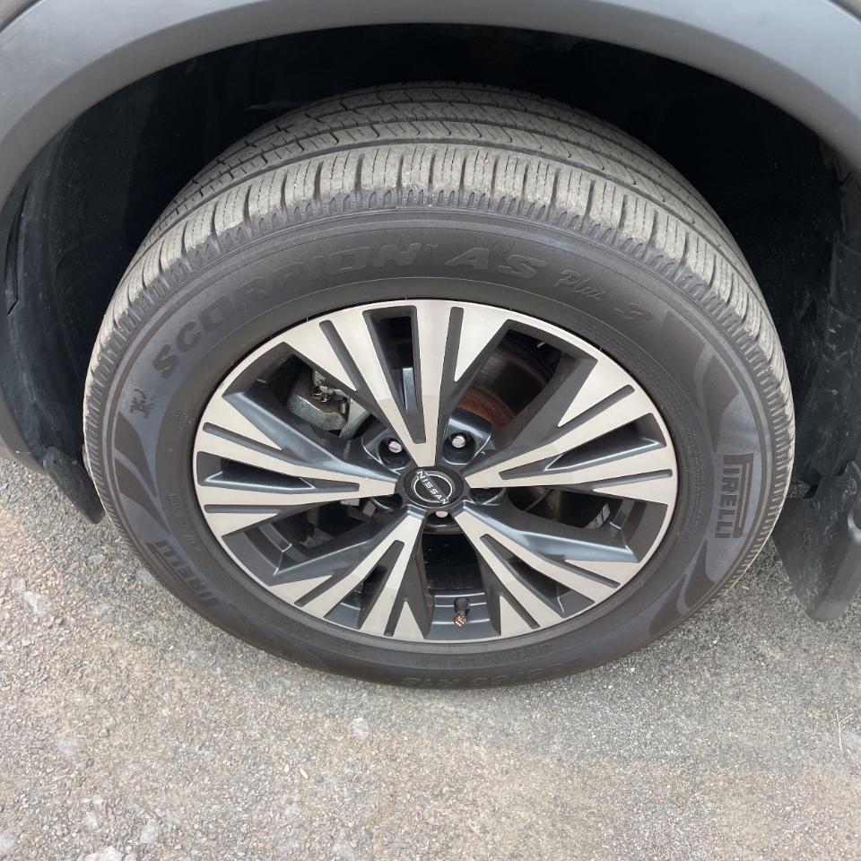 Nissan Rogue SV AWD 2022