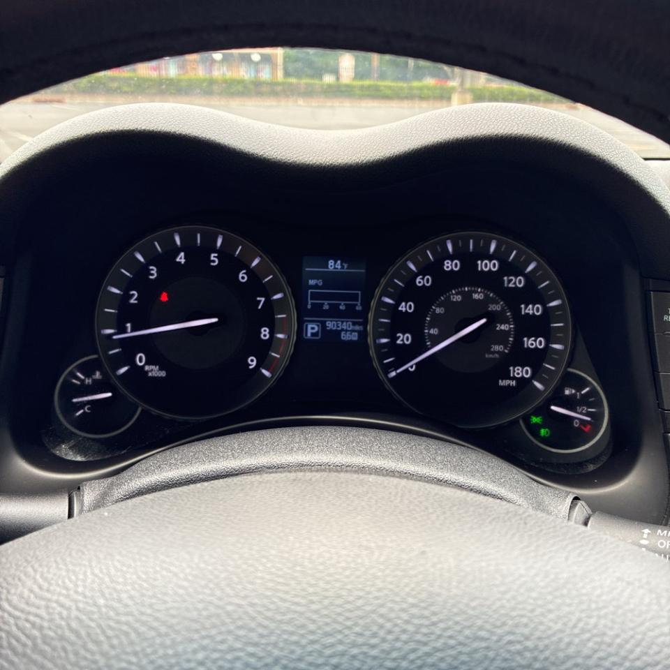 Infiniti Q70L 3.7 4D Sedan 2018