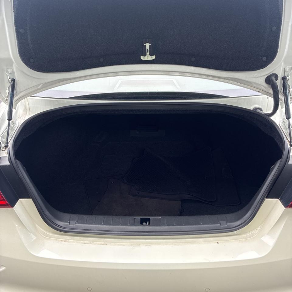 Infiniti Q70L 3.7 4D Sedan 2018