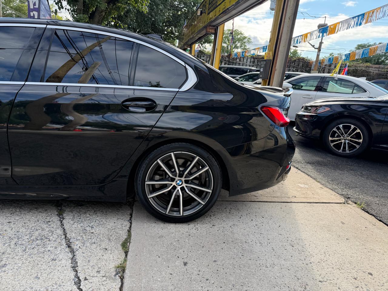 BMW 3-Series 330i xDrive 2020