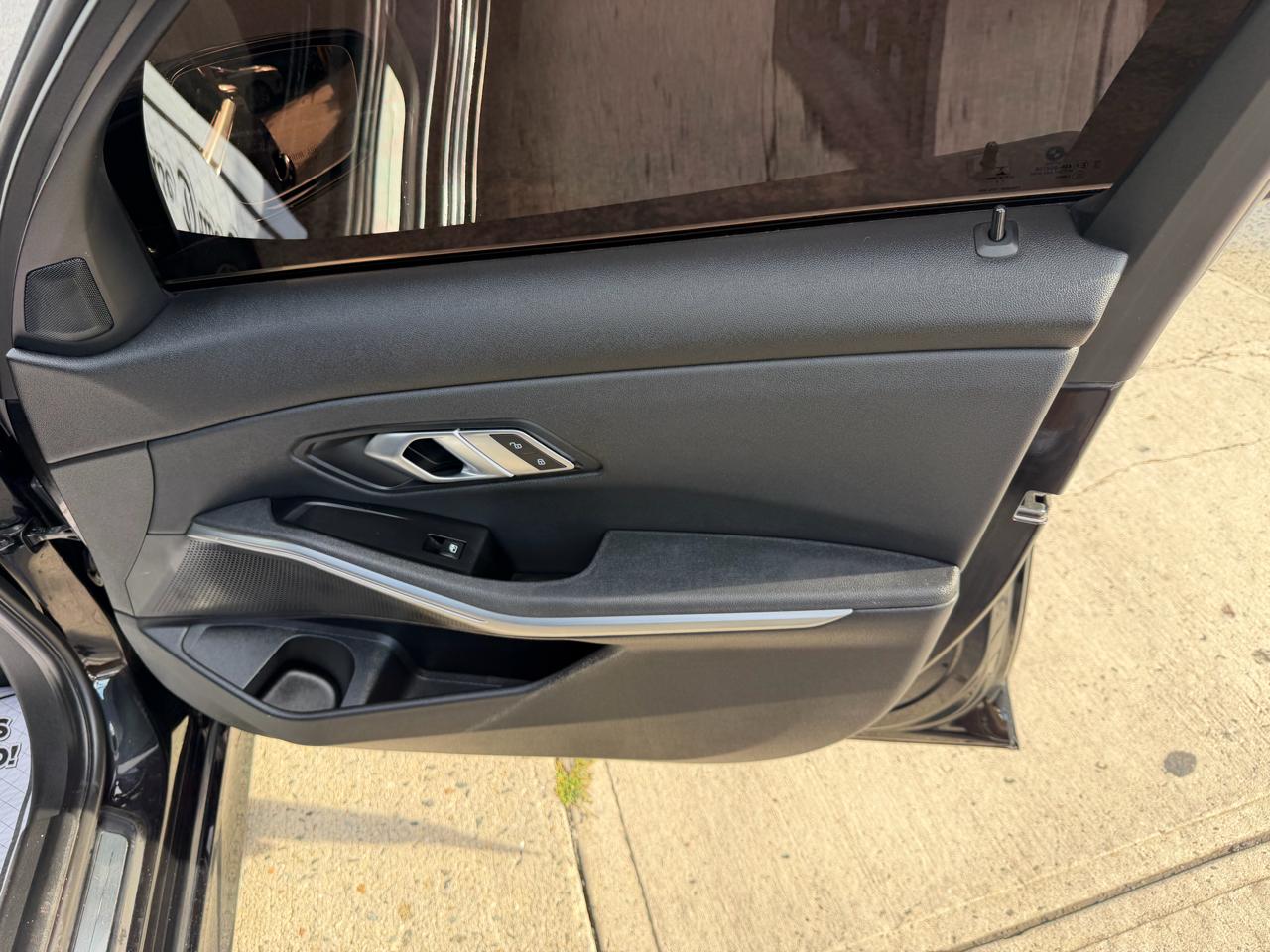 BMW 3-Series 330i xDrive 2020