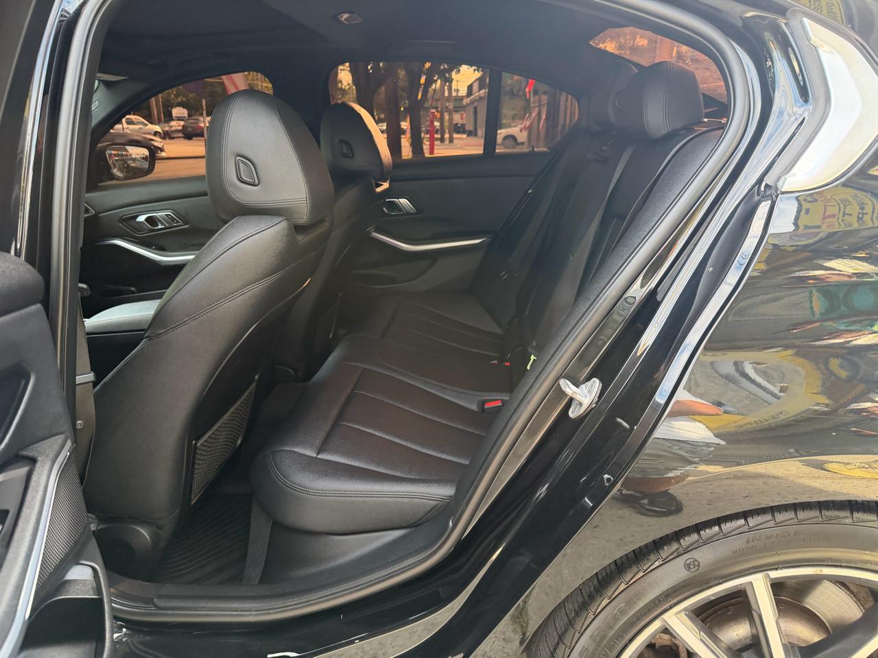 BMW 3-Series 330i xDrive 2020