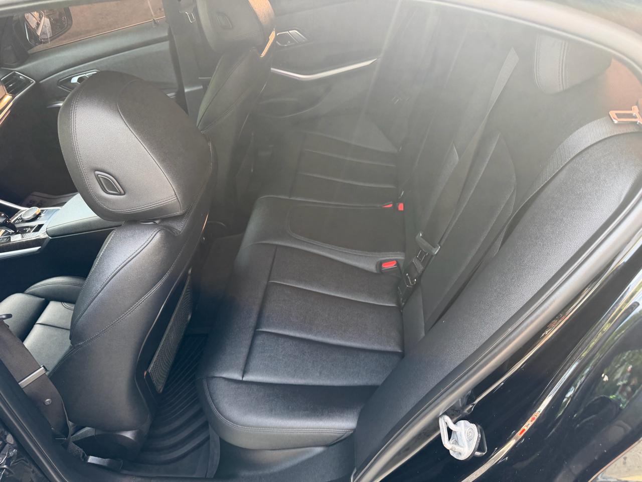 BMW 3-Series 330i xDrive 2020