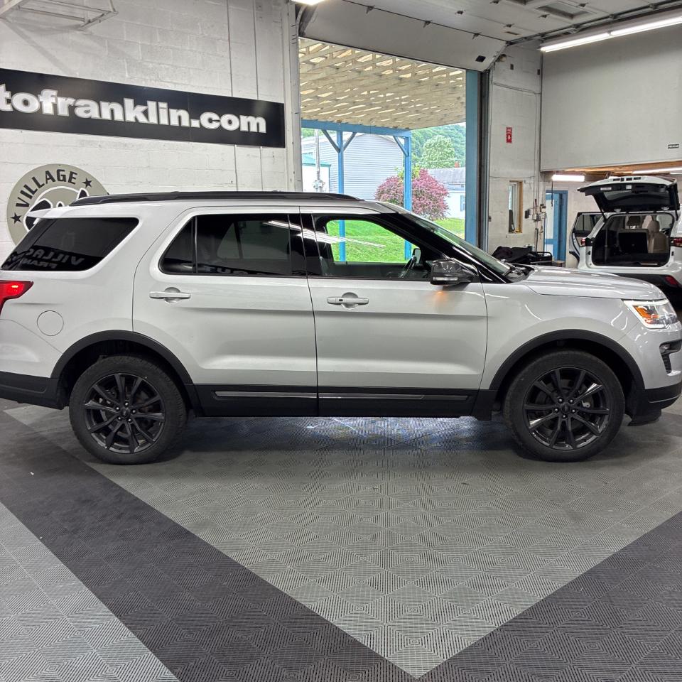 Ford Explorer XLT 4WD 2018