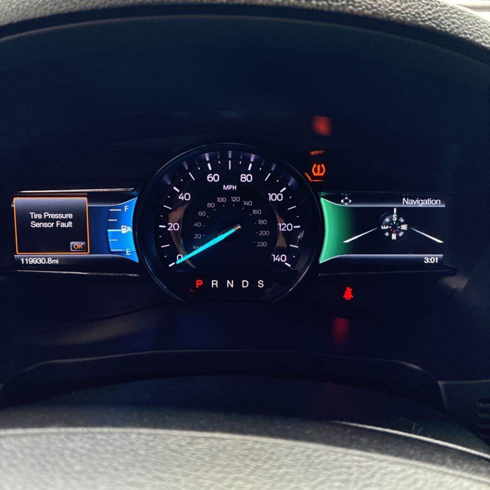 Ford Explorer XLT 4WD 2018