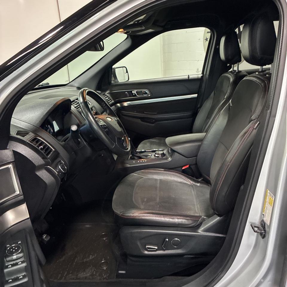 Ford Explorer XLT 4WD 2018