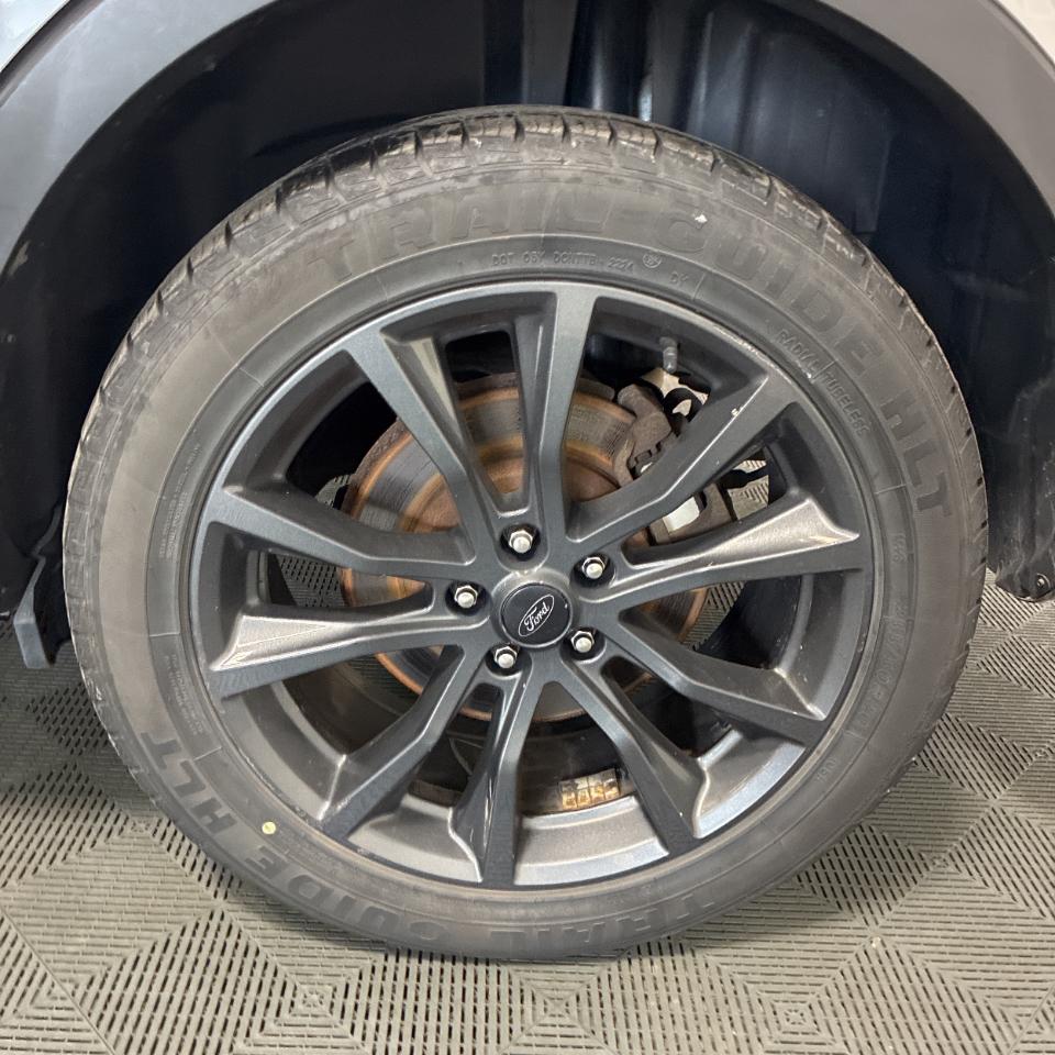 Ford Explorer XLT 4WD 2018