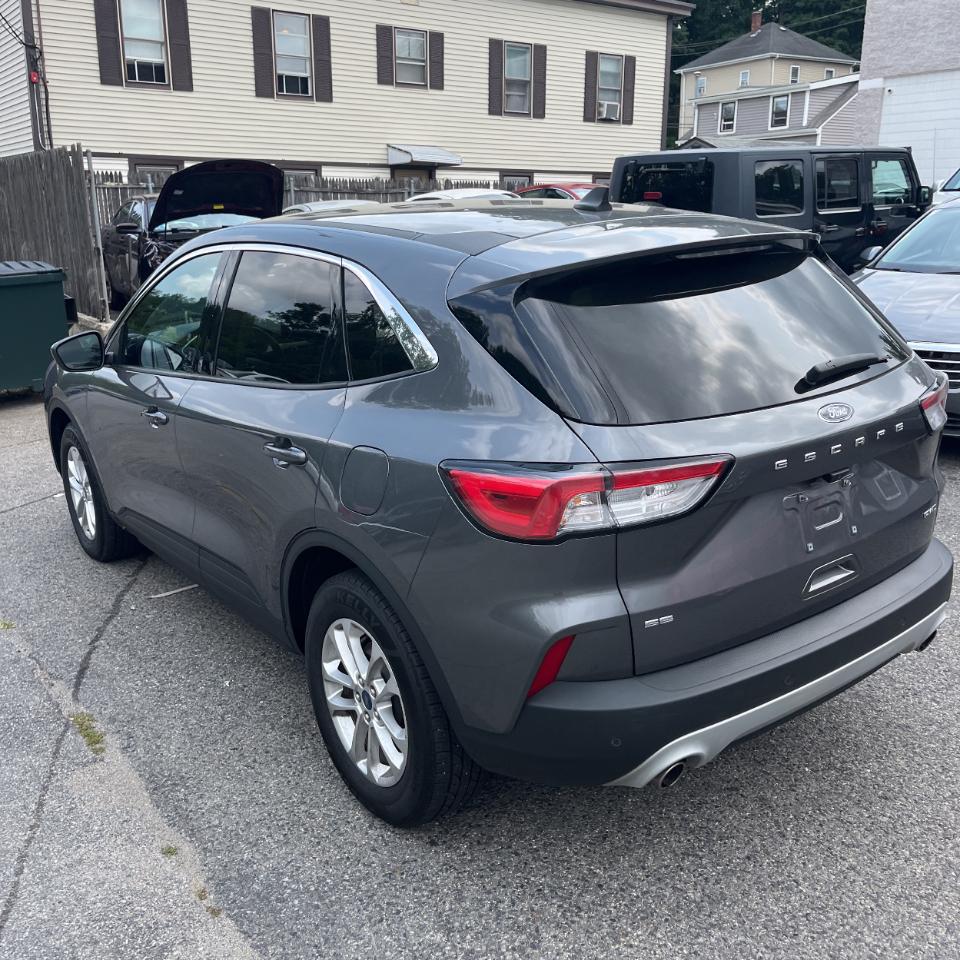 Ford Escape SE AWD 2021