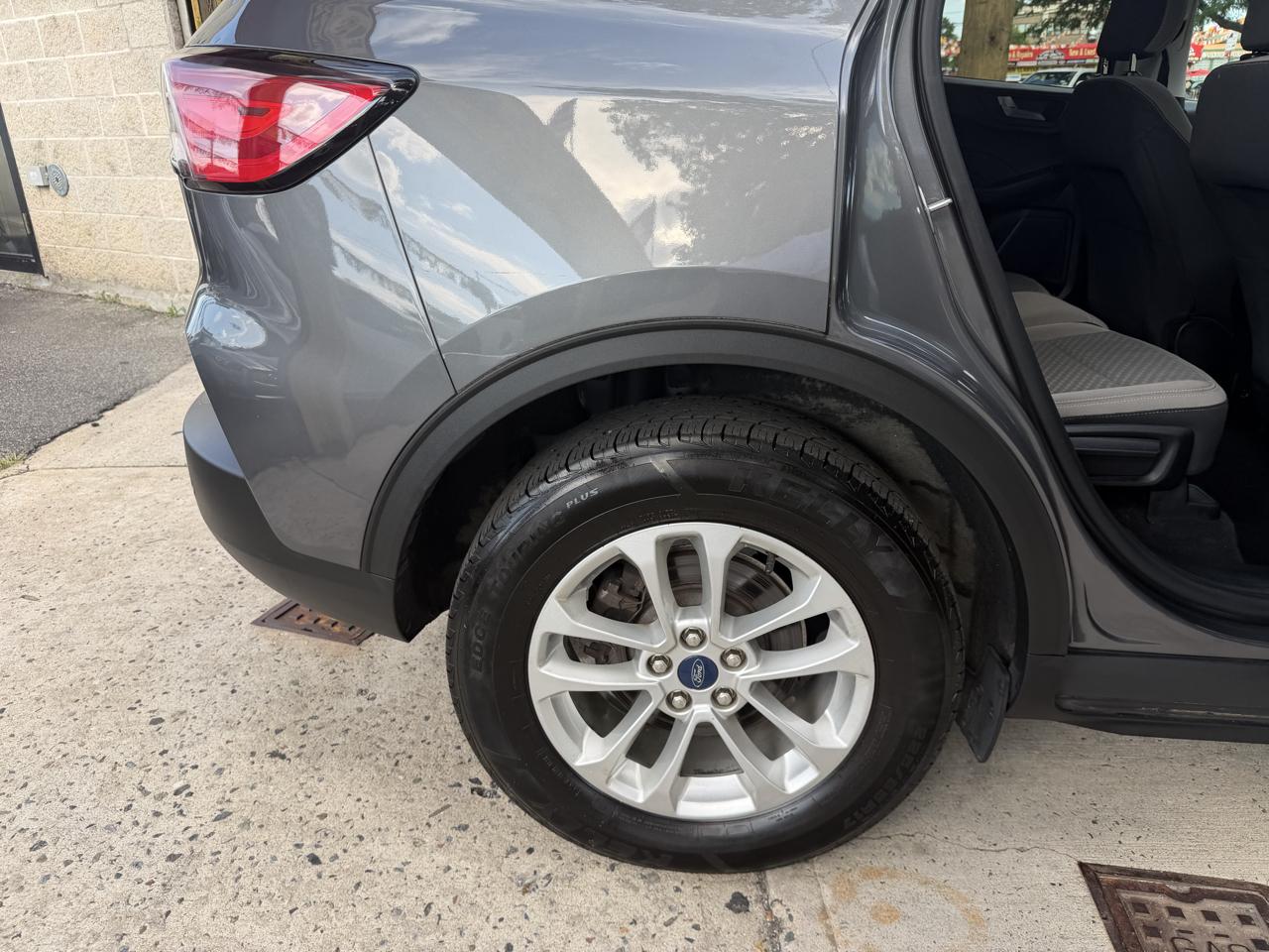 Ford Escape SE AWD 2021