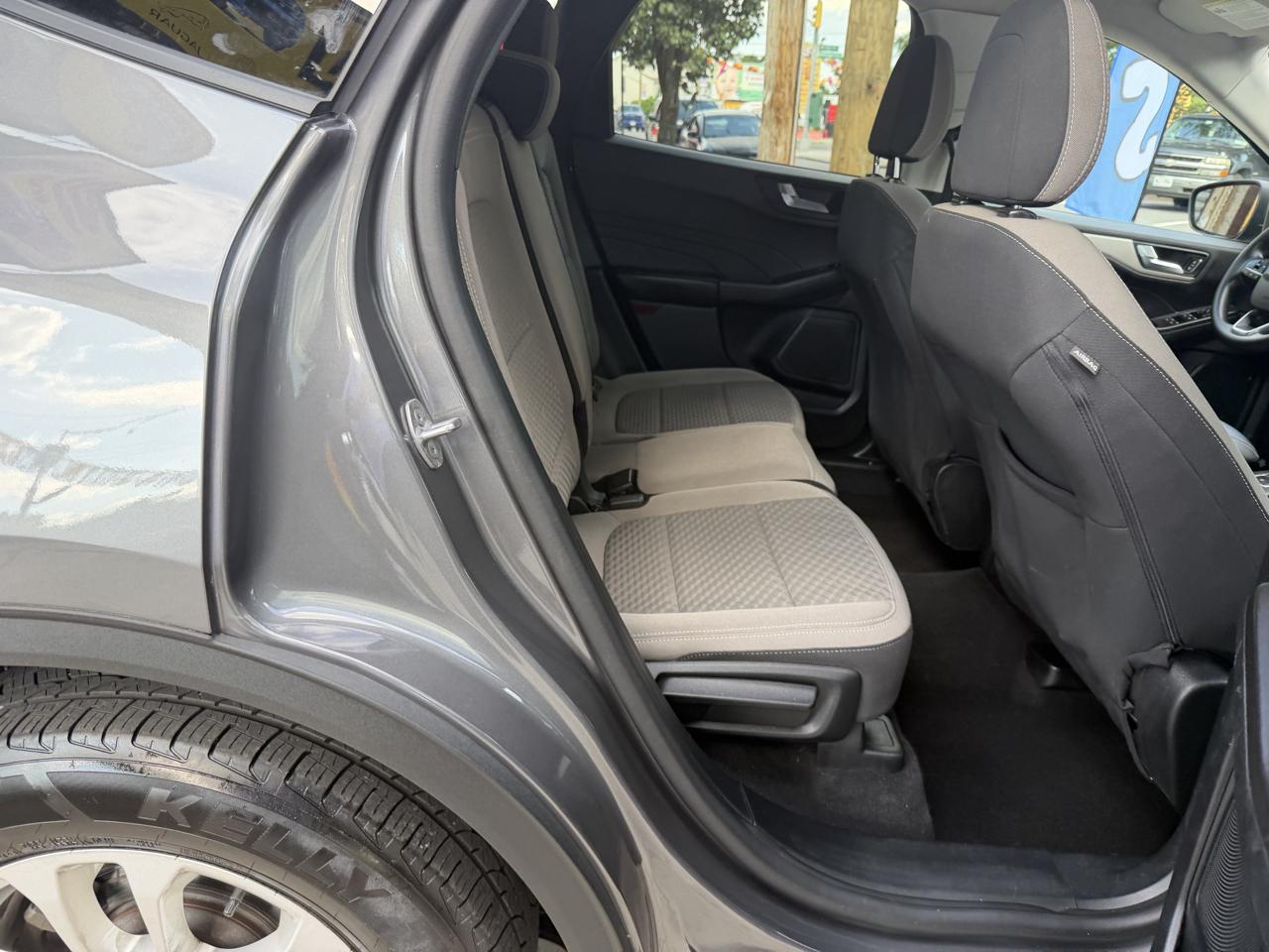 Ford Escape SE AWD 2021