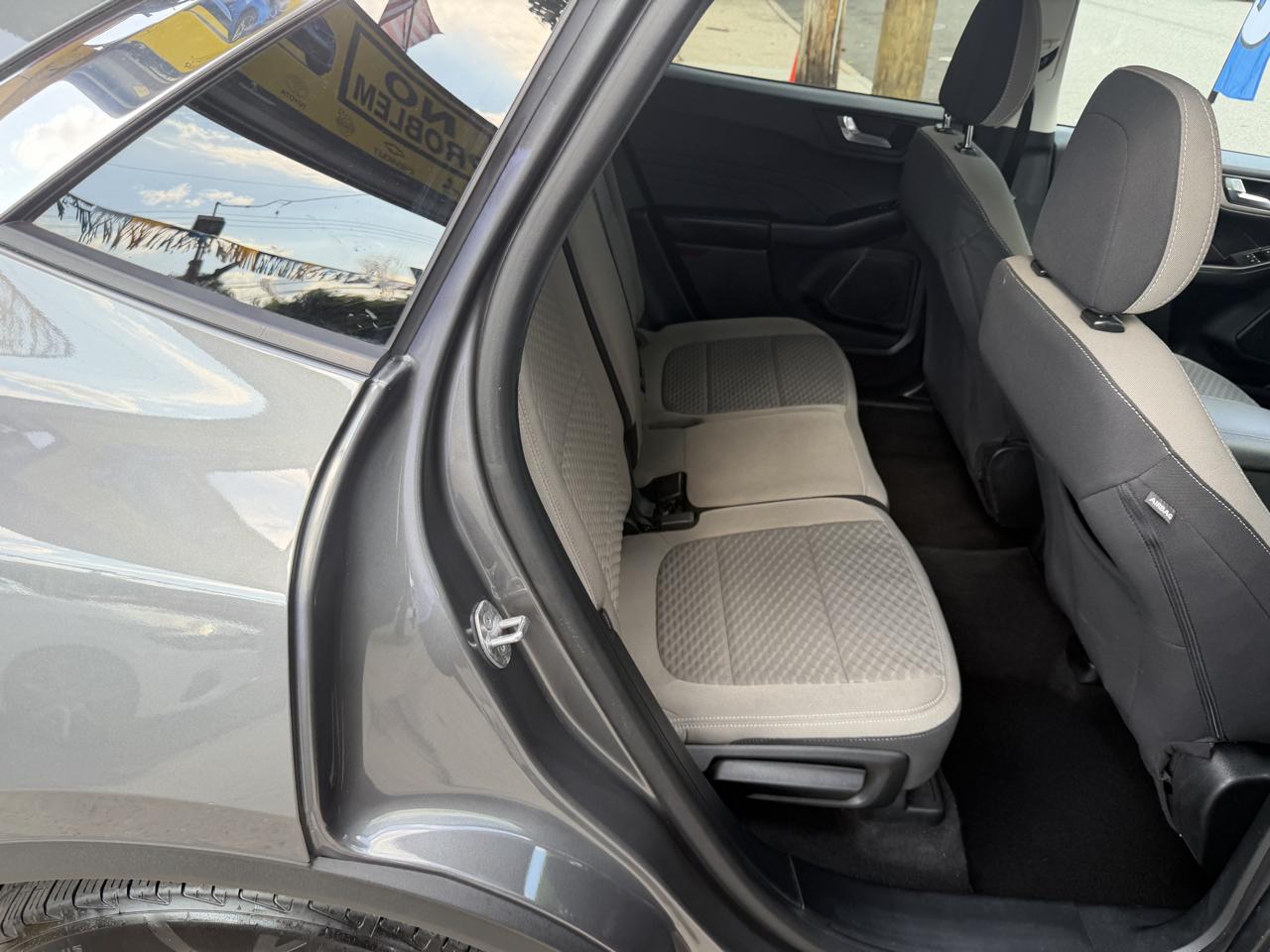 Ford Escape SE AWD 2021