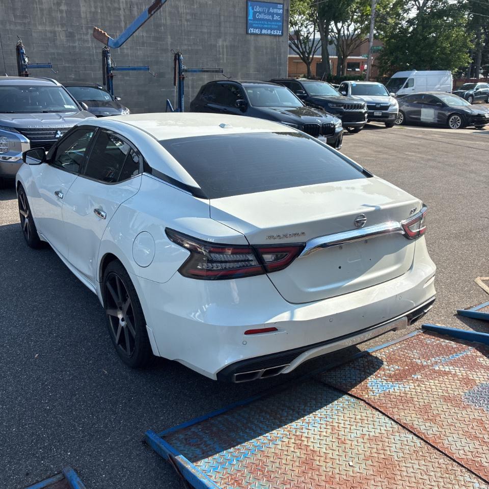 Nissan Maxima 3.5 SV 2020