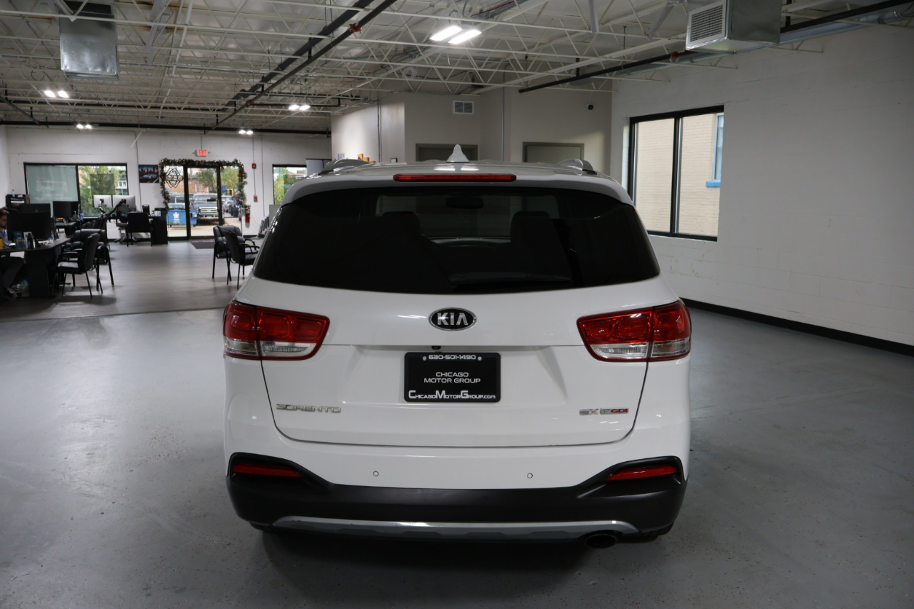 2017 Kia Sorento EX photo 4