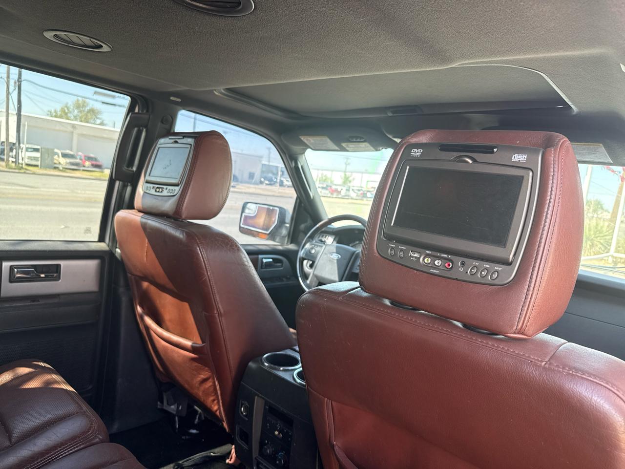 Ford Expedition EL XLT 2WD 2012