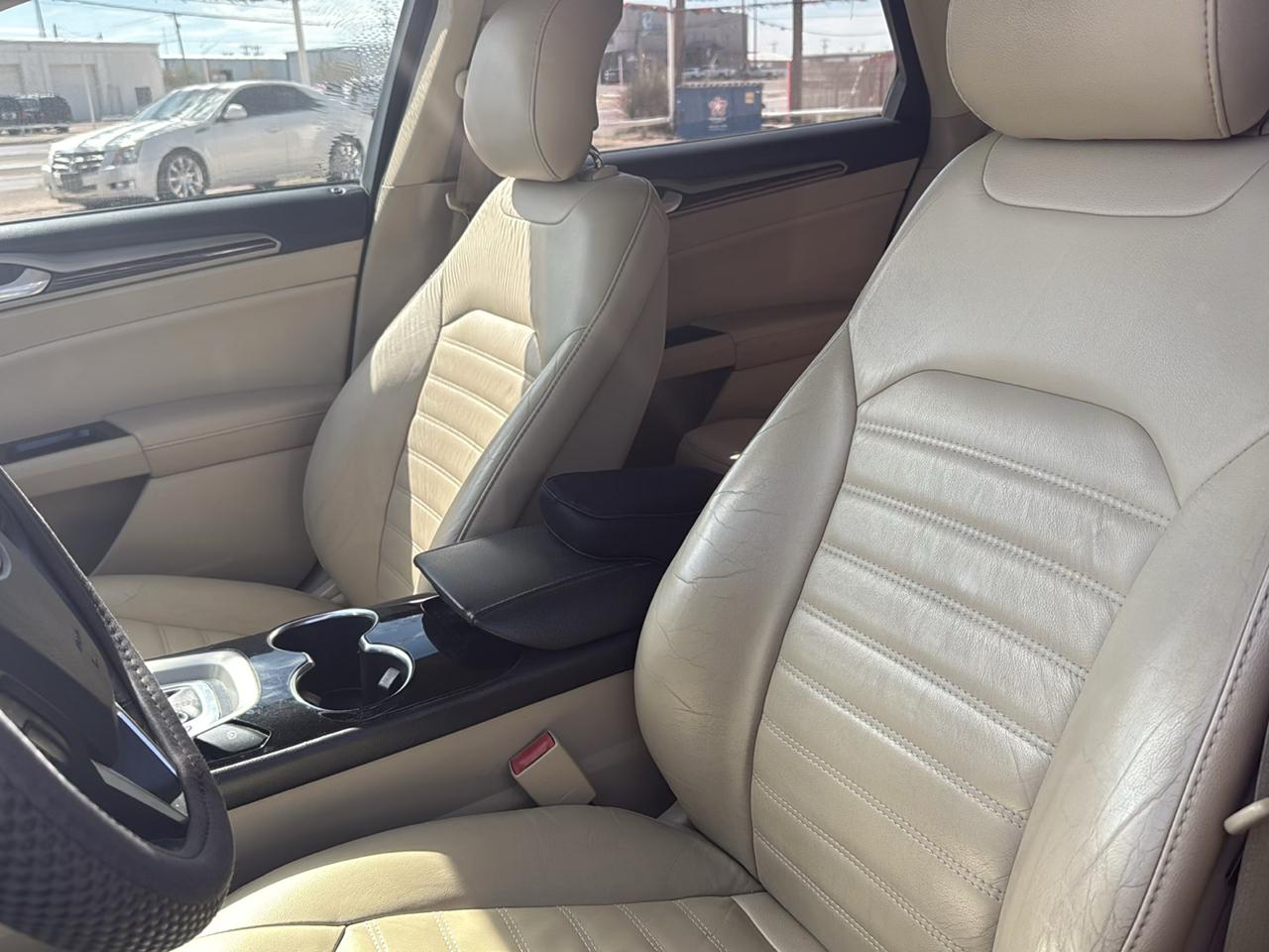 Ford Fusion SE 2014